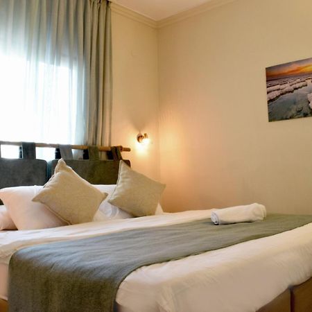 כפר נופש קלי"ה ים המלח Hotel Kalia Екстериор снимка