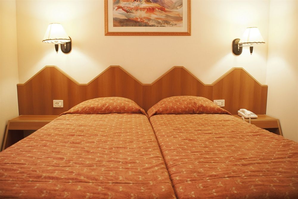 כפר נופש קלי"ה ים המלח Hotel Kalia Екстериор снимка
